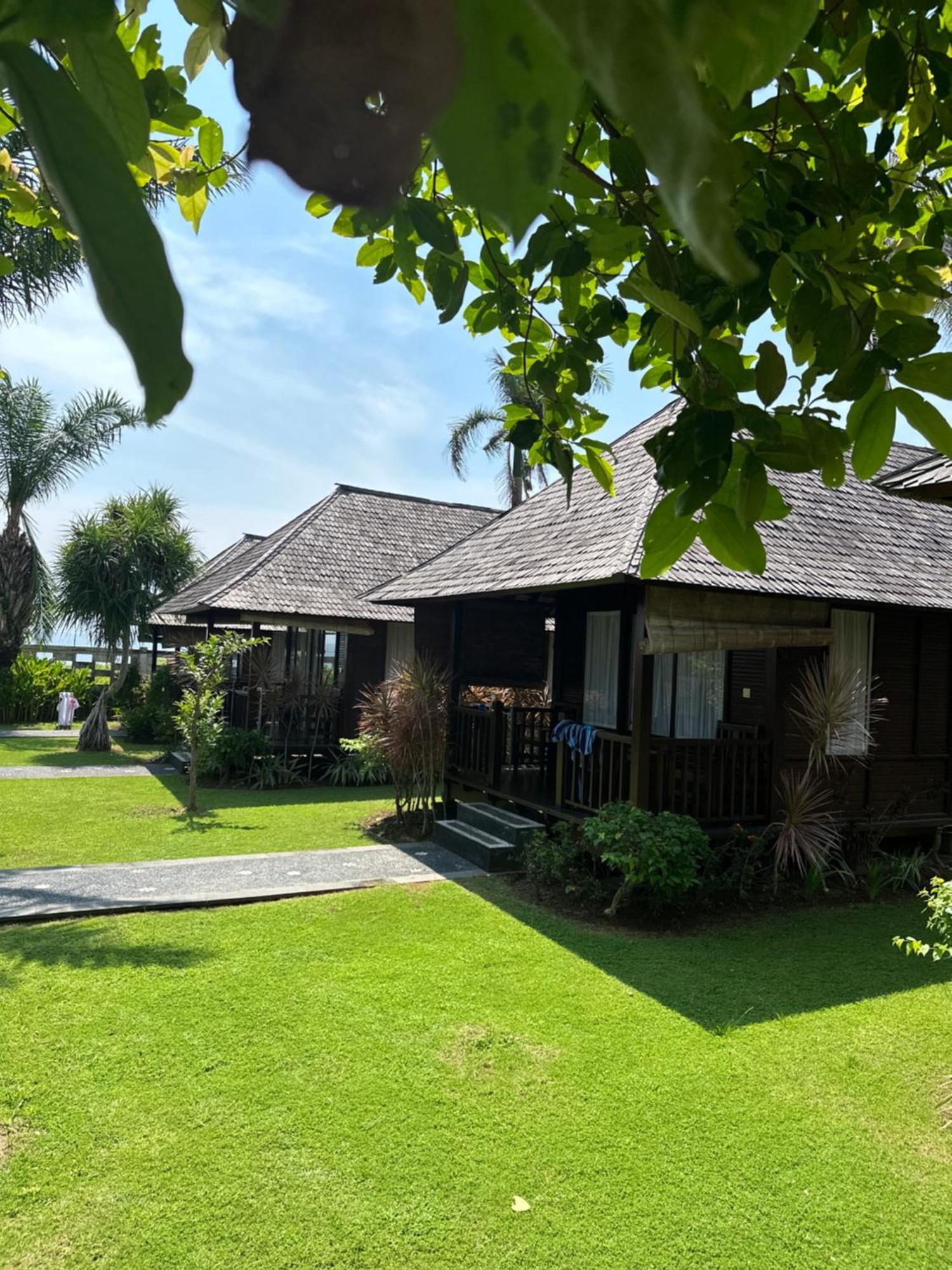 Balangan Surf Resort Jimbaran Eksteriør bilde